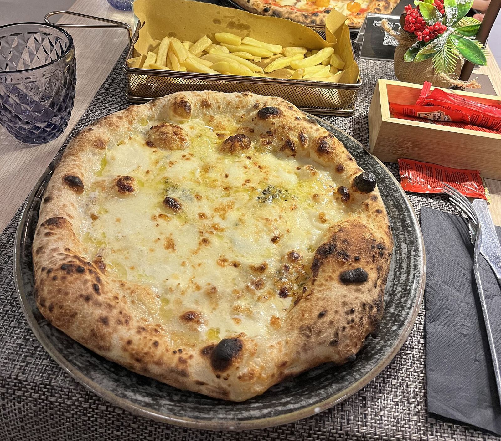 Pizza Quattro Formaggi